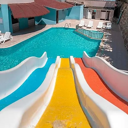 Hotel Teo